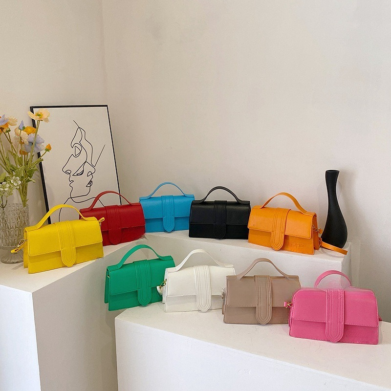High quality brand new high-quality free designer bag new simple letter shoulder bag niche popular multi-functional crossover square bag new free desi