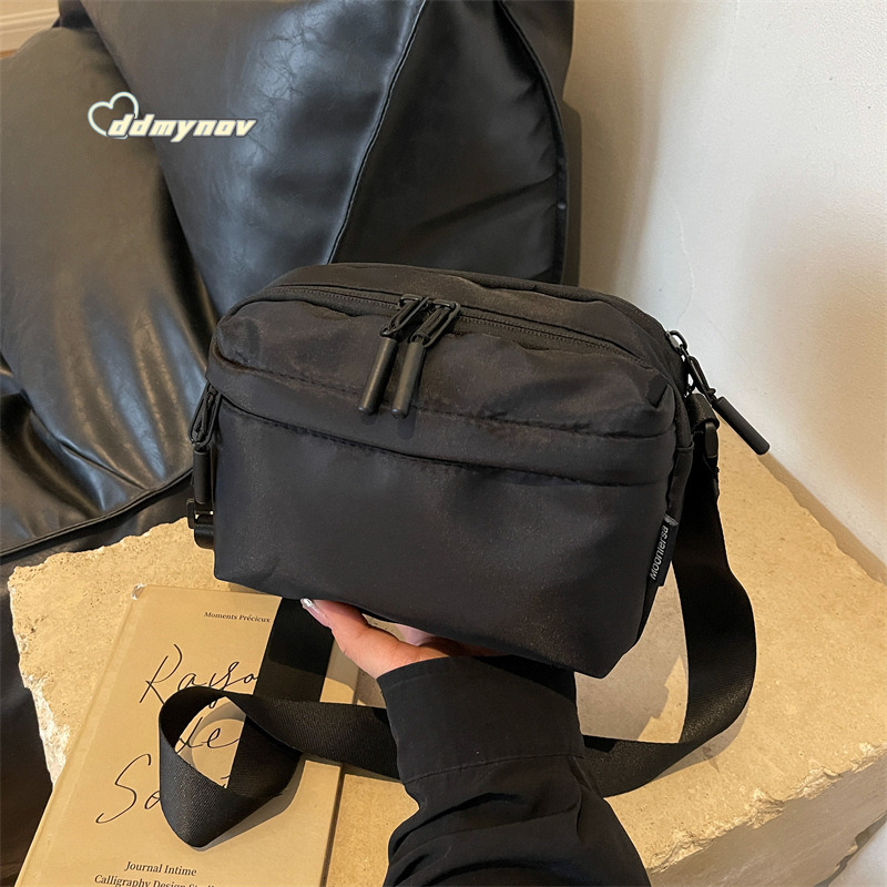 Minimalist Casual Single Shoulder Small Oxford Cloth Strap Large Capacity Unisex Commuter Women's Crossbody Bag ddmynov