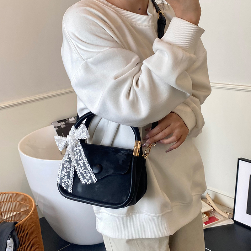 designer Trendy Small Handbags for Women 2025 New Fashionable Handheld Small Square Bags Summer High-end Shoulder Crossbody Bags
