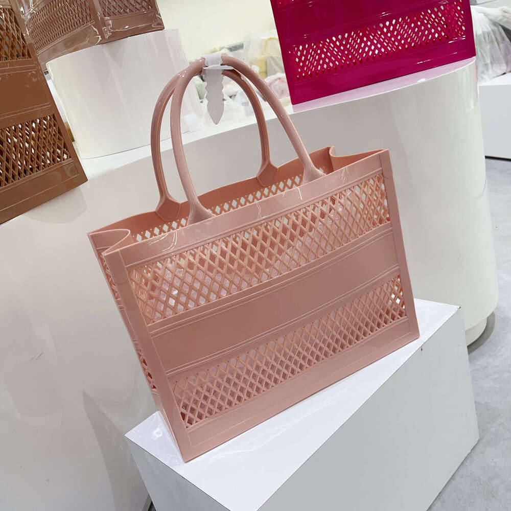 2025 Summer New Shopping Handheld Jelly Extra Large Capacity Storage Basket Enlarged Hollow Beach Bag