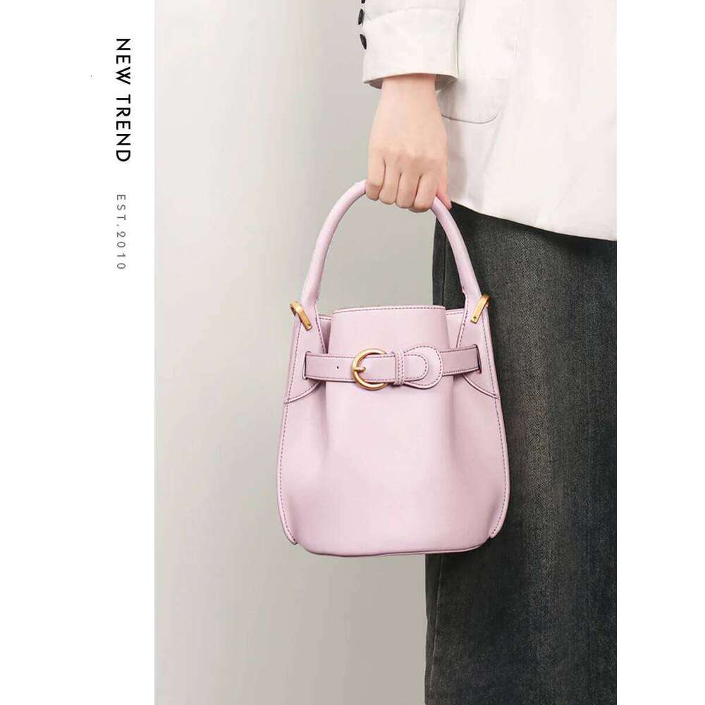 2025 Soft Leather Bucket Women's Fashion Shoulder Crossbody Bags Large Capacity Designer Handbags Stylish Leisure Bag