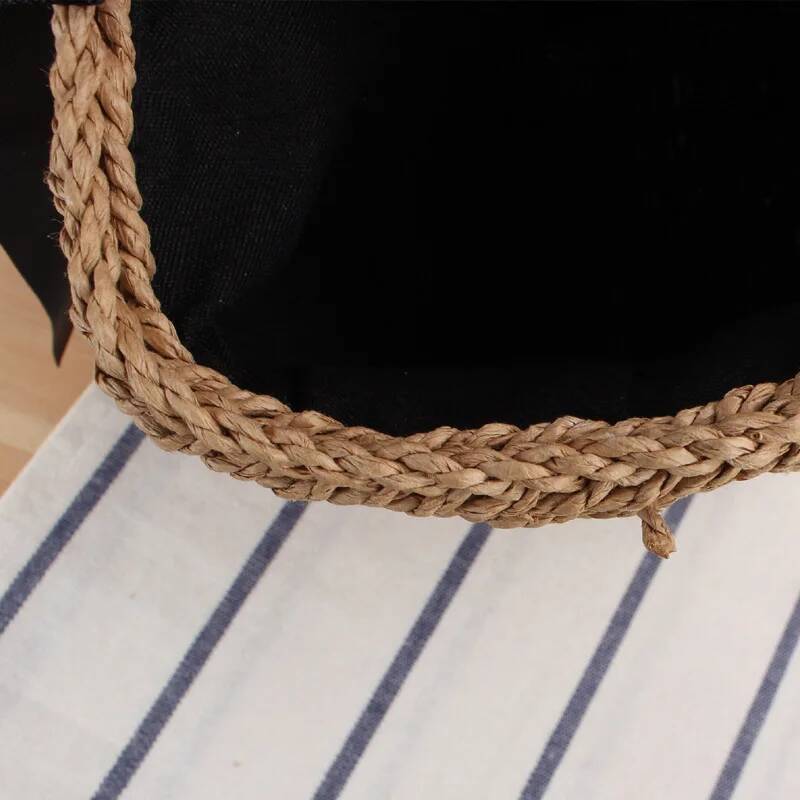 2025 New Simple and Portable Woven Handbag, Japanese and Korean Designer Series, Solid Color Straw Bag, Leisure Beach Bag, Women's Bag 3