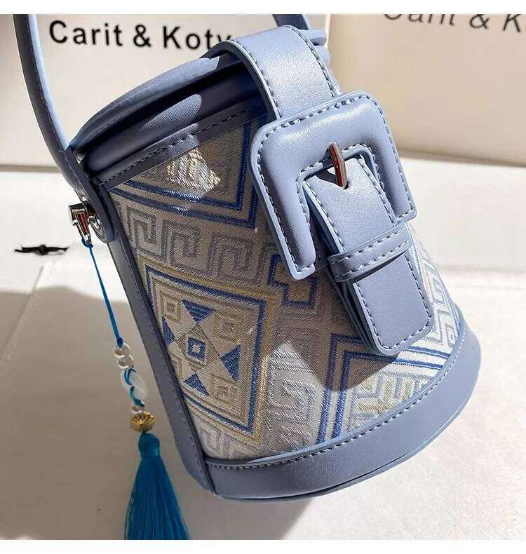 High Quality Clutch Bucket Purse Fashion Embroidery Textured Leather Women Handbag Shoulder Crossbody Lady Casual Bag