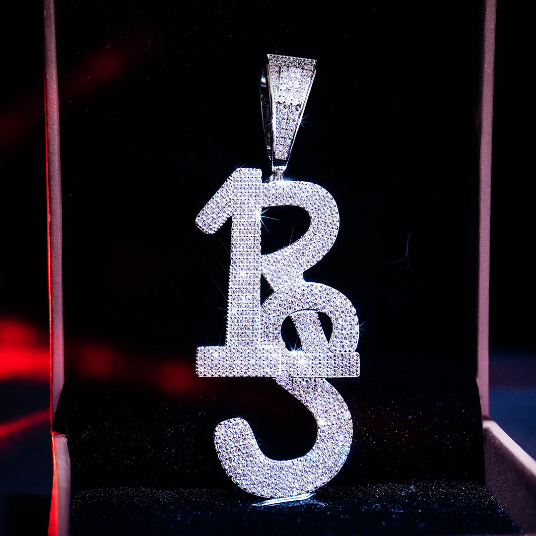 New Trending 925 Sterling Silver Custom Letters Pendant Necklace Iced Customize Name Hip Hop Jewelry DEF VVS Moissanite Diamond Pendants Charms