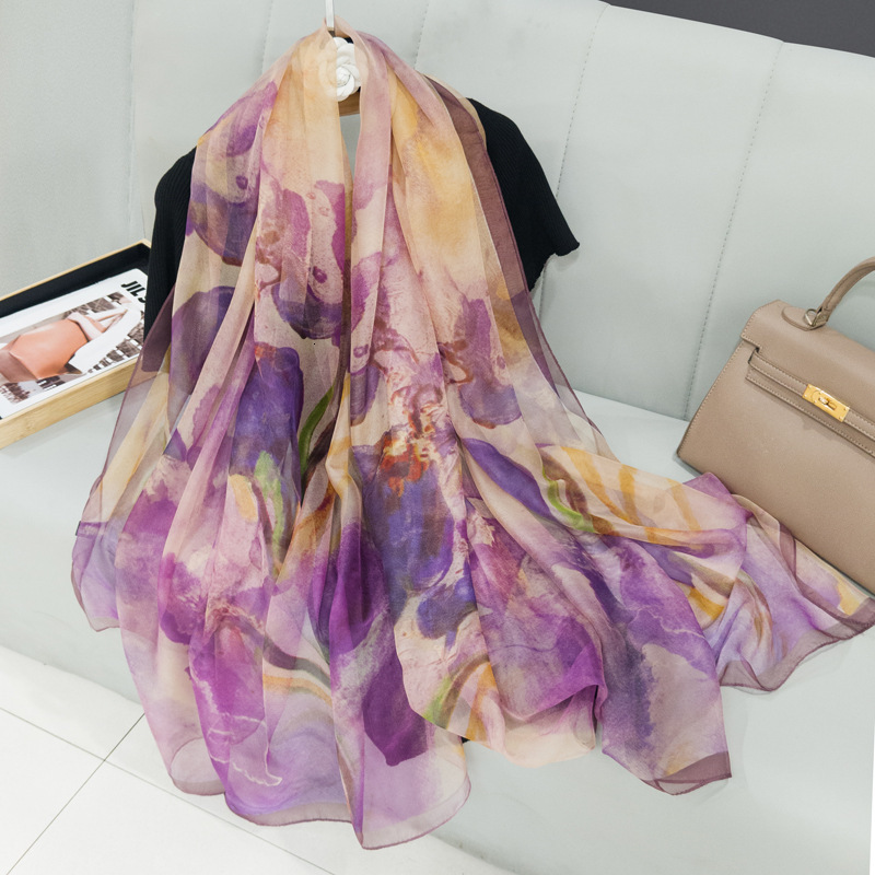 Sun Protection Scarf Women, Long Versatile Shawl, Gradient Color Thin Gauze Scarf, Suitable for Outdoor Wear,