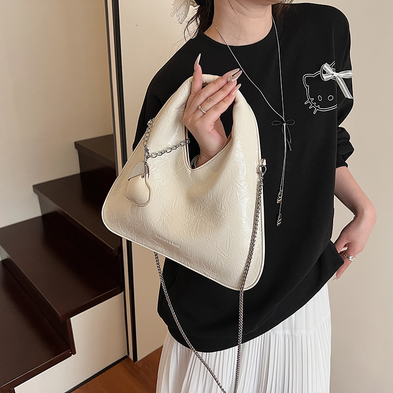 designer Niche Design Triangle Handbag for Women 2025 New High-end Fashion Exquisite Chain Shoulder Crossbody Bag