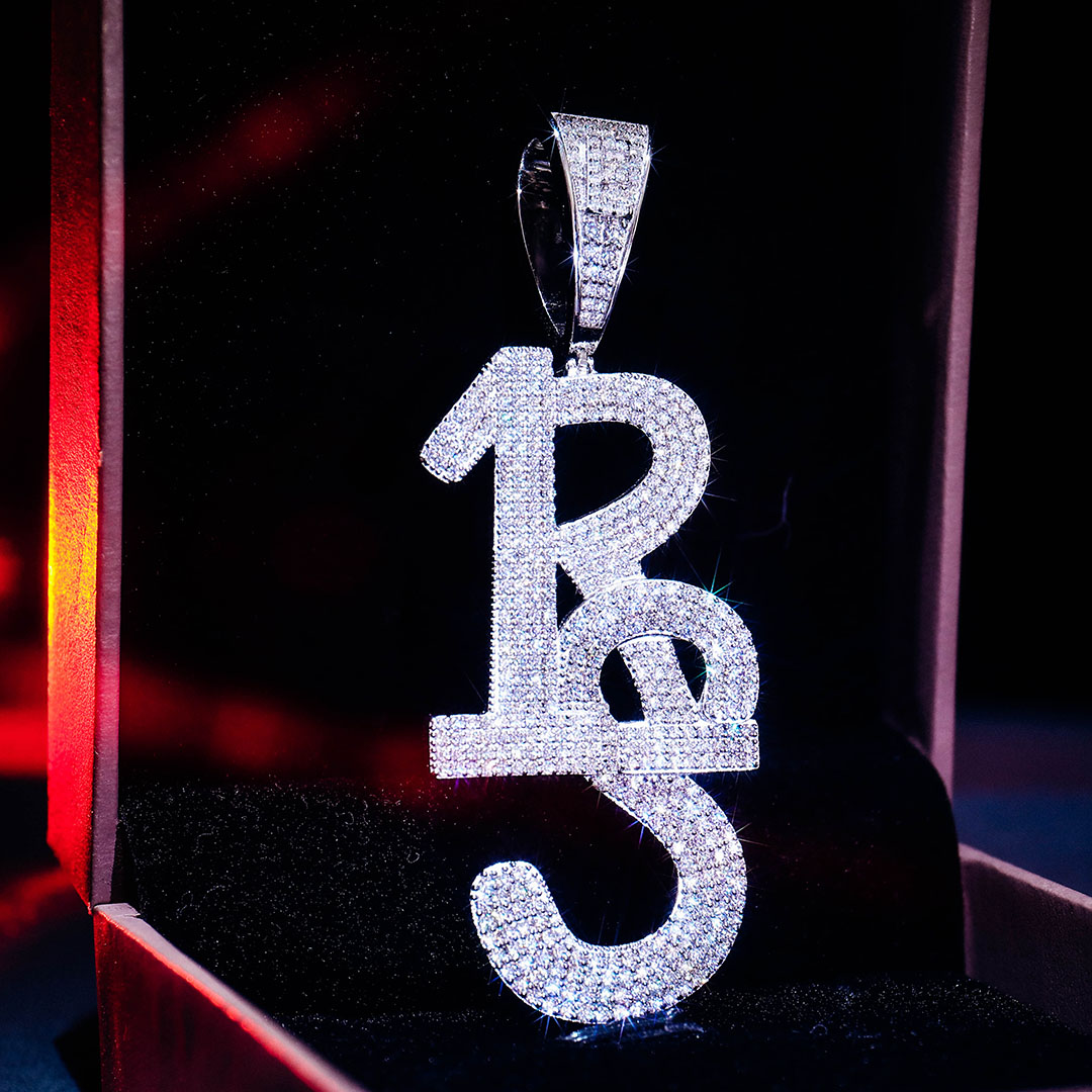 New Trending 925 Sterling Silver Custom Letters Pendant Necklace Iced Customize Name Hip Hop Jewelry DEF VVS Moissanite Diamond Pendants Charms