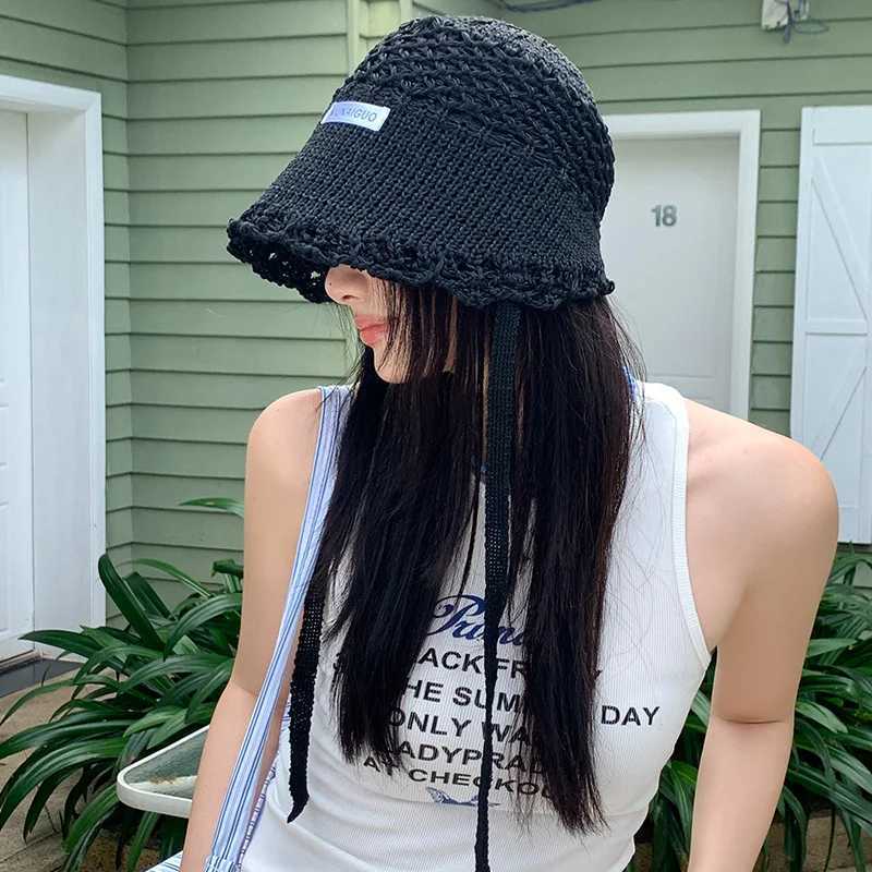 Cute Wavy Lace Hand Crocheted Strap Bucket Hats for Women Summer Breathable Casual Versatile Hollow Sunscreen Basin Caps W250602