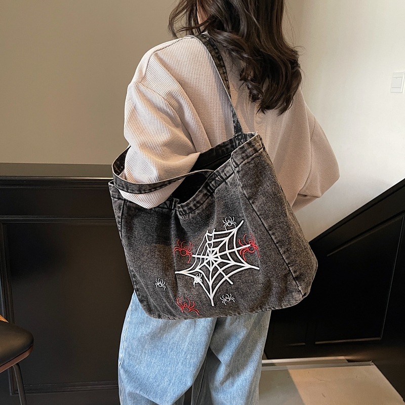 designer Summer New Trend Large Capacity Fashion Versatile Denim Casual Commuting Travel Handbag Crossbody Shoulder Bag