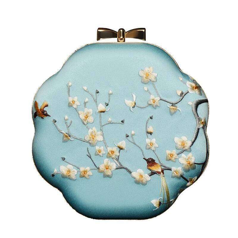Cap Brand Shoulder Crossbody Niche Favorite China Suzhou Craft Silky Fabric Flower And Bird Pattern Embroider Girls Ladies Banquet Dinner Gold Metal E