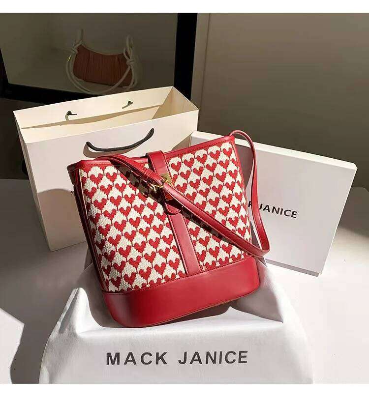 High Quality Large Capacity Knitted Bucket Fashion Women Handbag Lady Purse Female Shoulder Messenger Casual Tote Bag