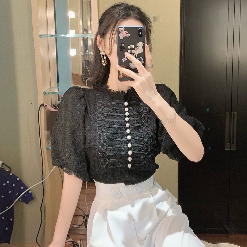 2025 Women's New Spring and Summer T-shirt New French Elegant Fluffy Sleeves Lace Women's Designer Shirt Summer New Design Feel Bead Decorat