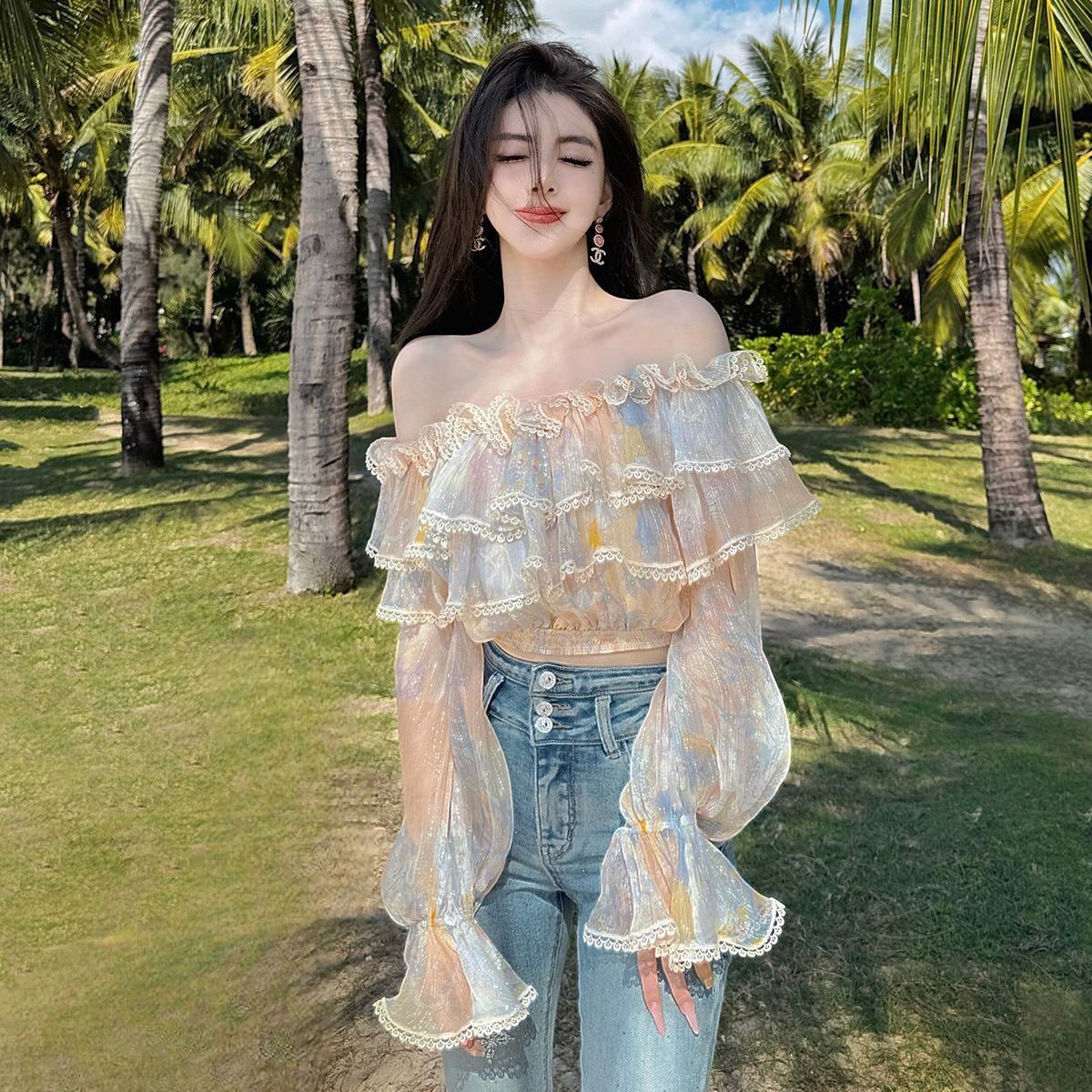2025 new spring and summer women's T-shirt spring and summer new French ruffle edge off shoulder elegant top fairy style designer temperament one