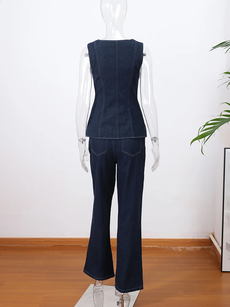 Vintage Womens Denim Sleeveless Set Crop Top With Chic Buttons Matching High Waist Slim Fit Jeans Casual Streetwear Outfits 250530