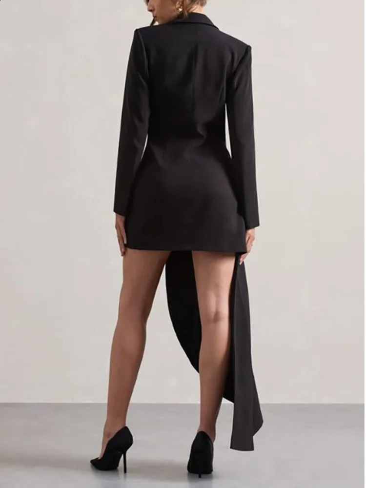 Yeezzi 2025 Urban Female Black White High-low Notched Collar Blazer Office Ladies Fashion Buttoned Pocket Commute Outerwears 250530