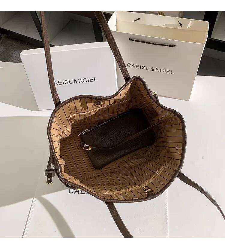 Autumn Large Capacity Tote High Quality Bucket Fashion Veet Women's Handbag Textured Leather Shoulder Underarm Bag