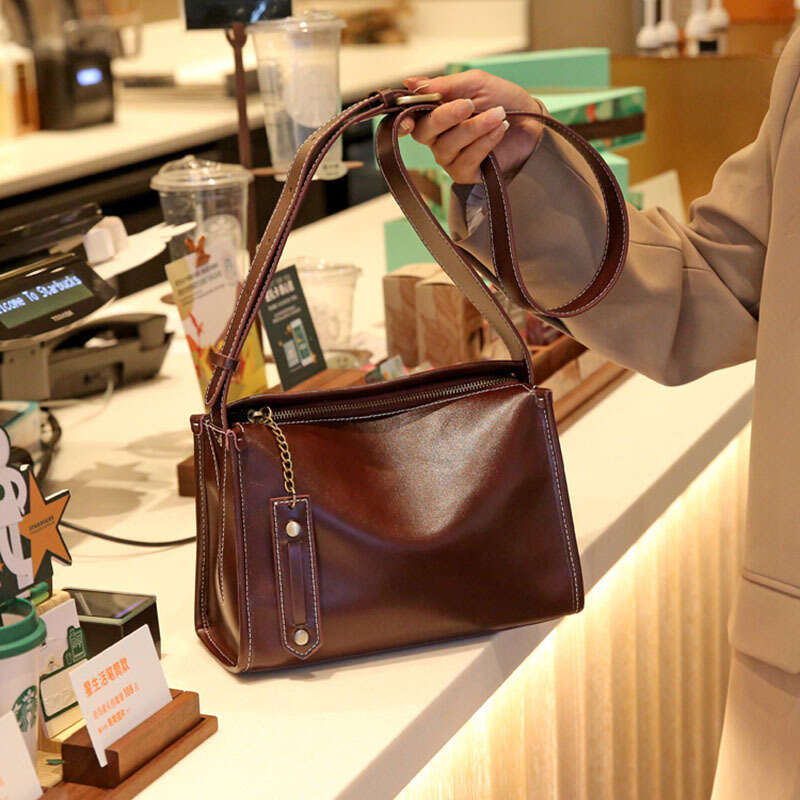 New Underarm for Women Crossbody Large Capacity Genuine Leather s Bag French Niche Single Shoulder Cowhide