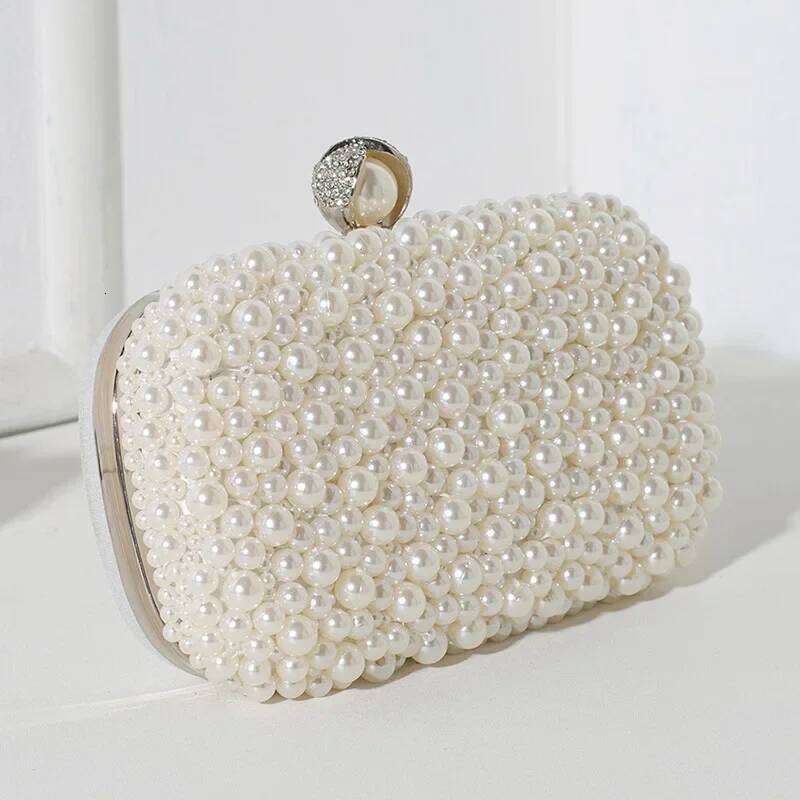 Simple and New Fashionable Women's Inlaid with Large Pearls, Handmade Bead Embroidered Bag, Hand-held Temperament Pearls, Bag,