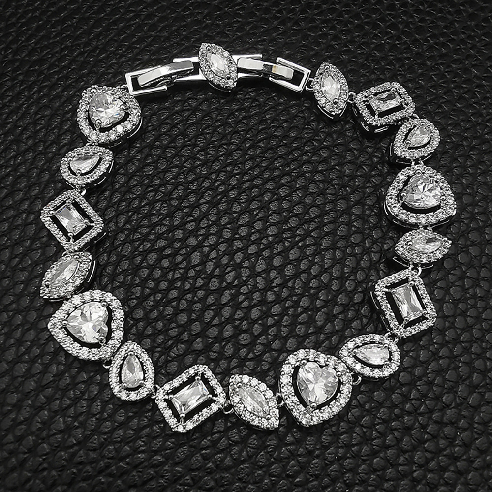 Choucong Brand New Ins Top Sell Wedding Bracelets Luxury Jewelry 18K White Gold Fill Multi Heart Shape 5A Cubic Zircon CZ Diamond Women Sparkling Bang