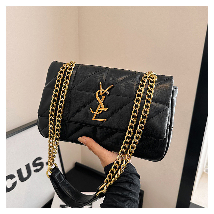 New versatile women's bag with diamond patterned chain shoulder bag fashionable show temperament crossbody bag black