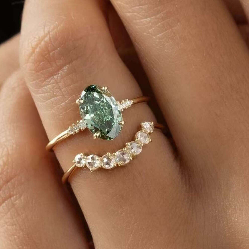 S Silver Set Green Main Stone Moissanite Stacking Ring Band