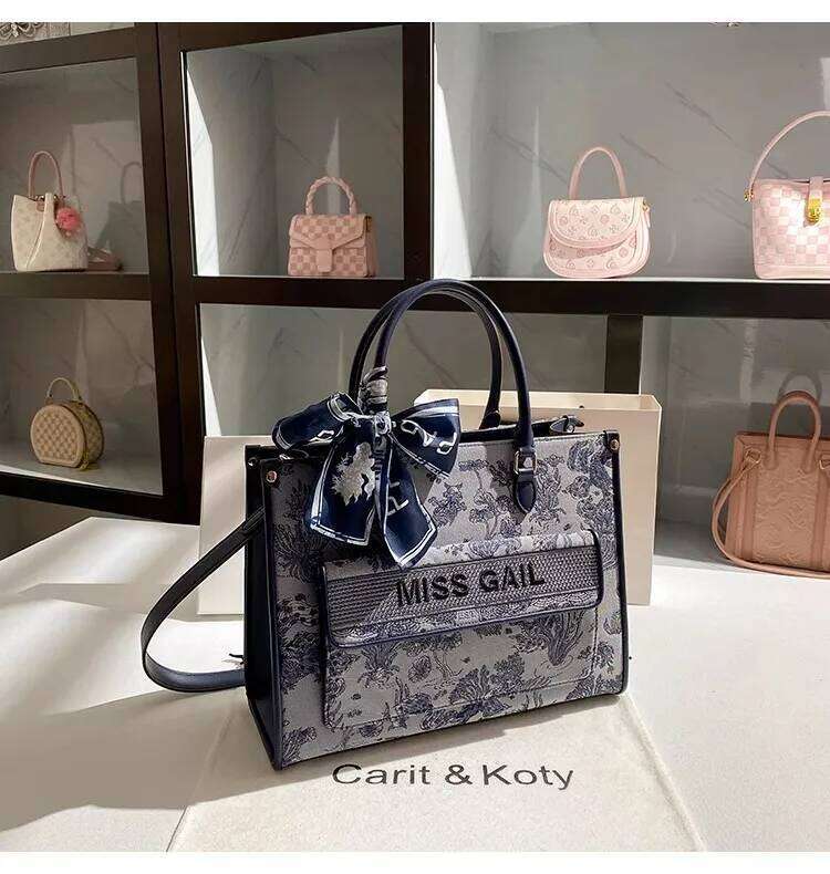 High Quality Embroidery Floral Casual Tote Textured Leather Large Capacity Fashion Women's Handbag Shoulder Messenger Bag