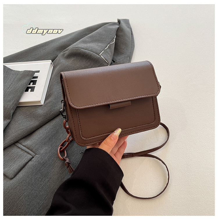 Fashion Versatile Shoulder for Women 2025 New Solid Color Casual Simple Small Square PU Crossbody Bag ddmynov