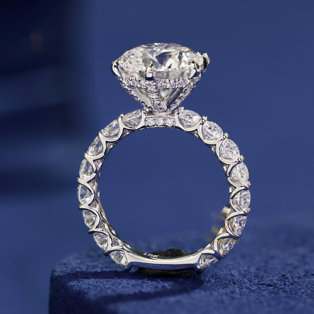 New Arrival Luxury Jewelry 18K Solid White Gold Round Cut Lab Grown Diamond Wedding Engagement Ring With IGI/GRC Certificate