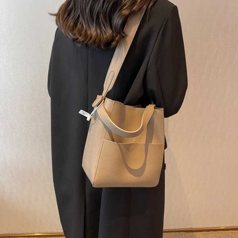 Brand Womens One Shoulder Bucket Bag Large Capacity Trendy Diagonal Bag PU Leather Handbag Fashion Designer Women Travel Wallet W250602