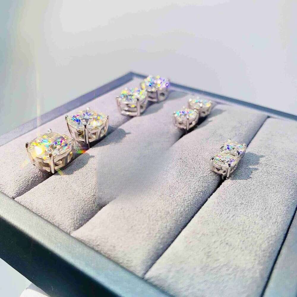 Dia VVS Round S 10K 14K Solid Gold Stud Women Men Moissanite Earrings