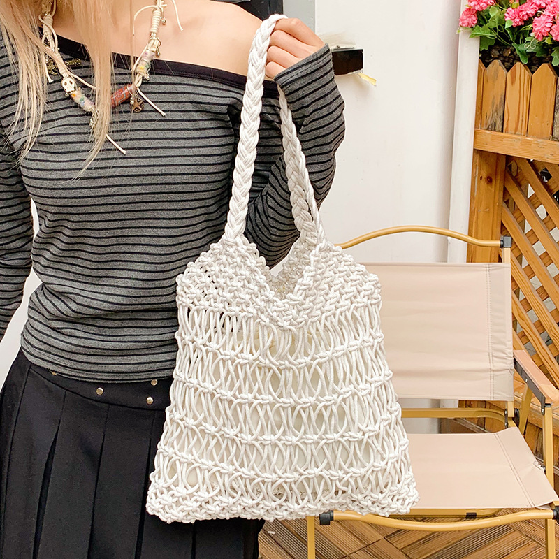 designer Handwoven Large Bag for Women 2025 New Beach Vacation Shoulder Bag Large Capacity Beach Straw Woven Hollow Bag