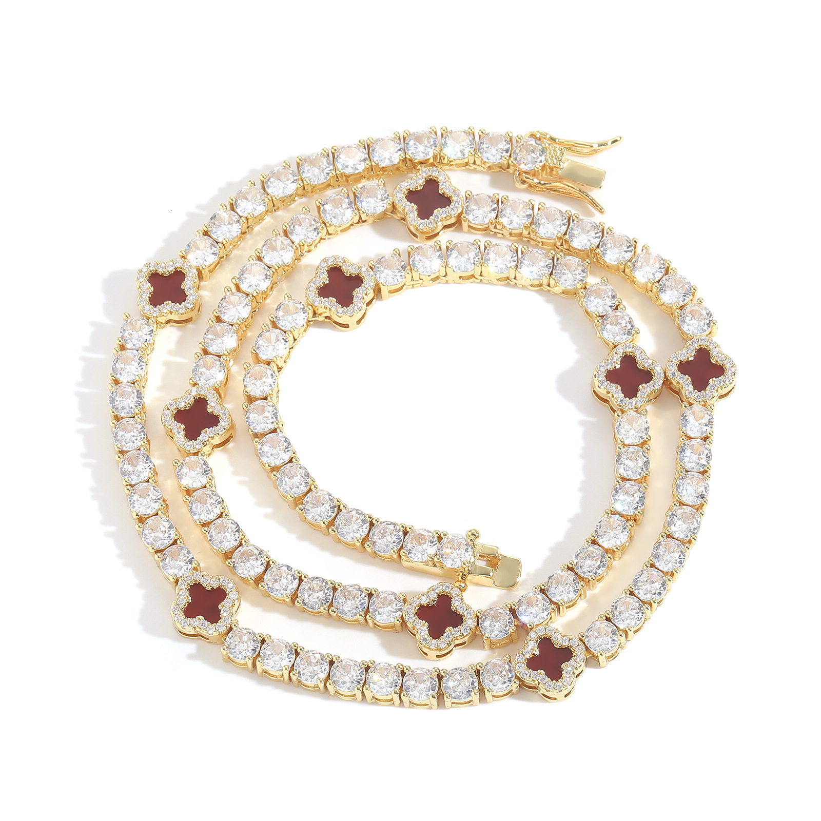 Ins style red clover diamond studded tennis chain necklace exquisite and high-end collarbone chain accessory Moissanite pendant