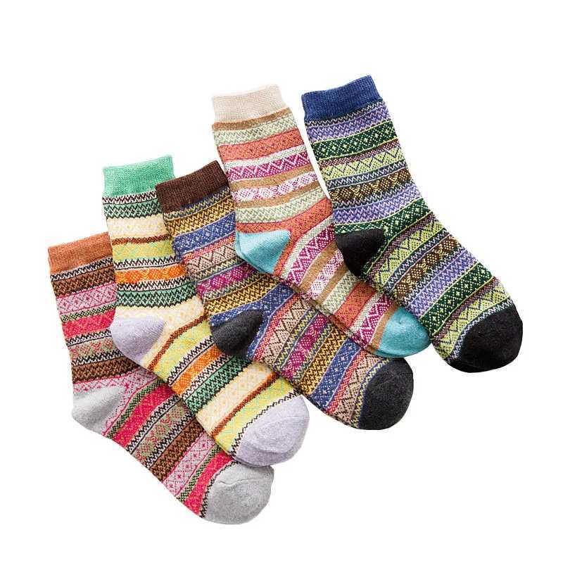 Winter New Products Warm Thicken National Wind Womens Wool Medium Tube Socks Factory Wholesale 5 Pairs T250602