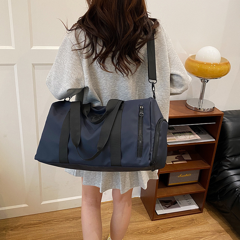 Unisex Sports Gym Textured Solid Color Simple Trendy Large Capacity Travel Bag