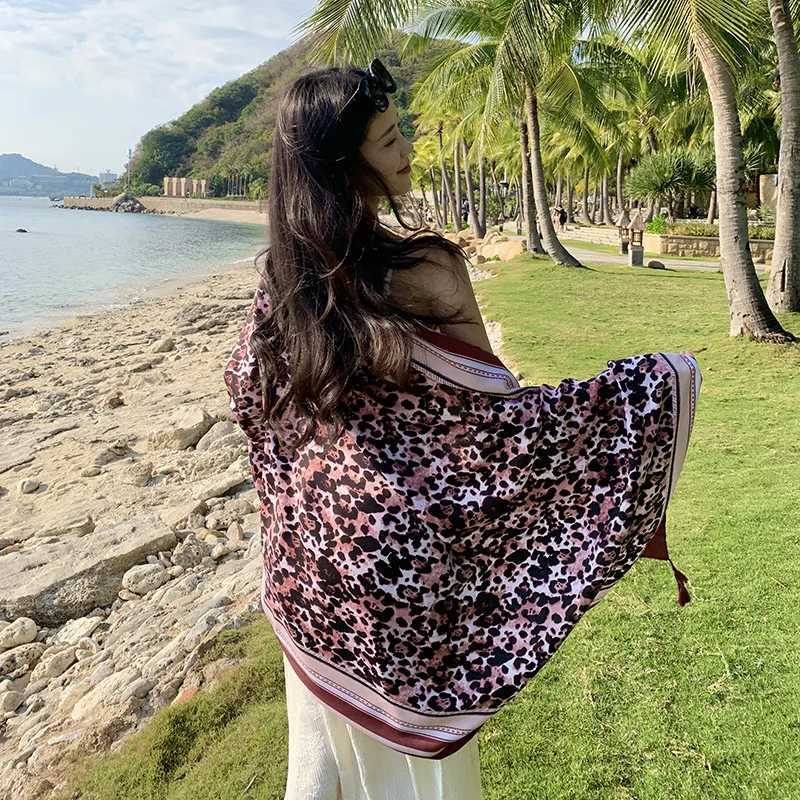 2025 Fashion Leopard Print Beach Scarf Women Long Summer Shawl UV Protection Versatile Travel Photography Accessory Stylish Wrap W250602