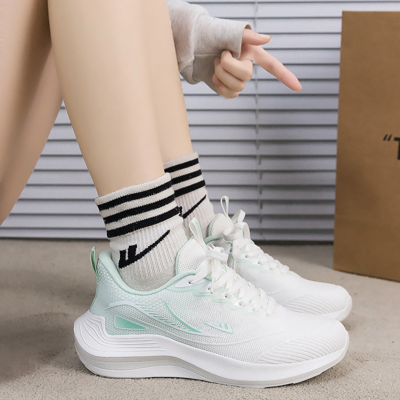 Flyknit Sneakers For Women Casual Shoes Spring Gradient Breathable Soft Sole Lightweight Running Shoes Ddmysaturn