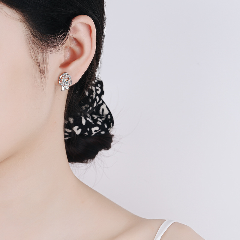 S925 Silver Rose Earrings with Moissanite Stone, Elegant Cold Style Jewelry, Perfect for Daily Wear, Simulated Diamond, Chic Design, Wholesale Availab