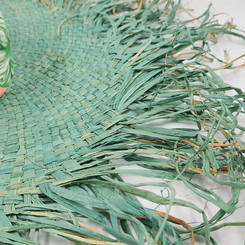 Fresh Green Wide Brim Hat Hand-Woven Tassel Straw Hat Ladies Fashion Sun Hat Natural Raffia Paper Straw Sun Hat Beach Summer Hat W250602