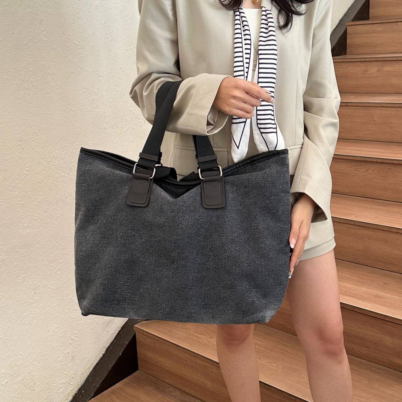 Korean Style Women's Single Shoulder Handbag Fashion Versatile Large Capacity Tote Trendy Travel Crossbody Bag Yoga Fiess