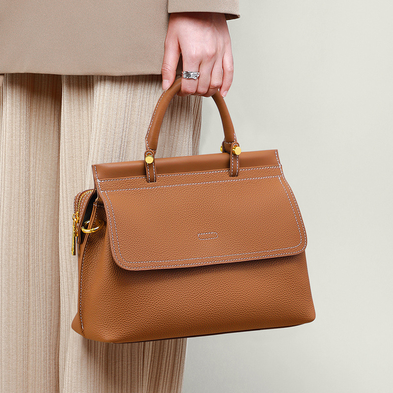 Light Luxury High-end Designer Bag 2025 New Summer Genuine Leather Fashionable Handheld Women's High-quality Large Capacity Single Shoulder Cross