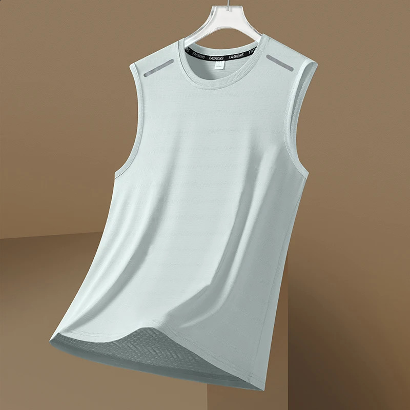 Summer Mens Muscle Tank Top Gym Shirt Sleeveless Quick Dry Workout TShirt Running Beach Vest Loose Fit Athletic Wear 250527