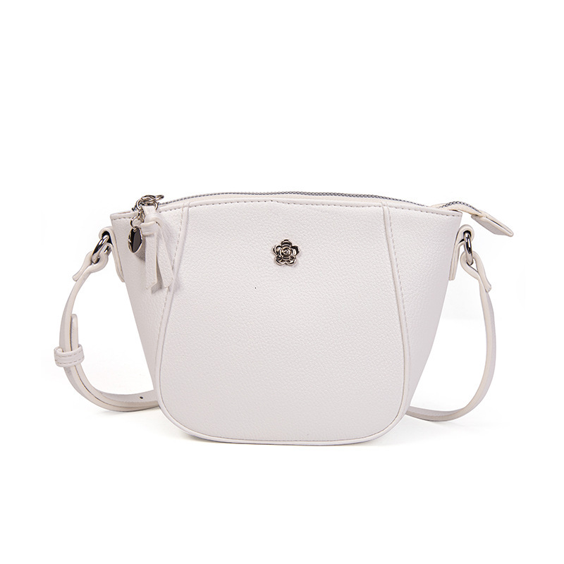 Brand High Quality New Style New Simple Casual High-Quality Niche Versatile Literary Fashion Crossbody Shoulder Bag Trend New Free Delivery Designer B