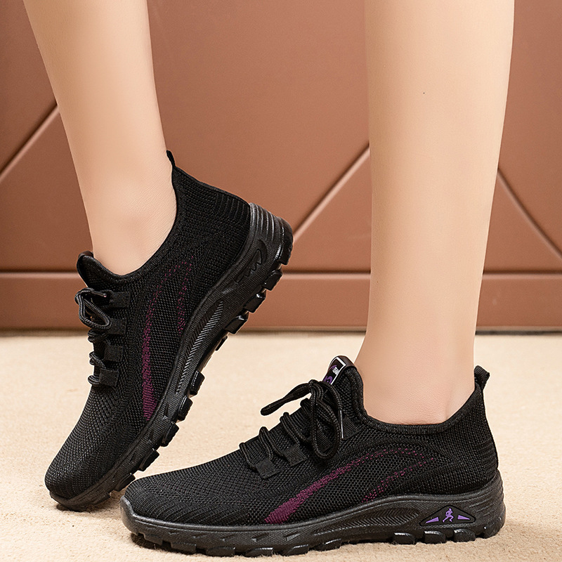 New Women S Casual Shoes Breathable Sports Soft Sole Non Slip Casual Black Work Old Beijing Cloth Shoes Women Ddmysaturn