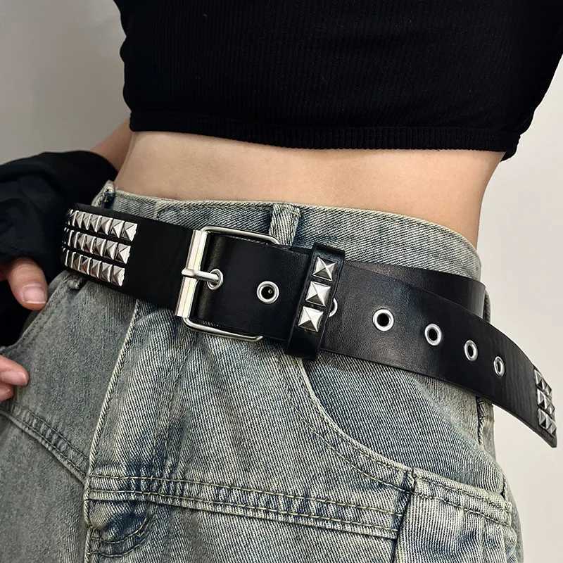 2025 New Square Bead Rivet Belt Metal Pyramid Belt Men and Women Punk Hardware Jeans Belt Y2K Belt Designer Belt Womens Belts XJ250602