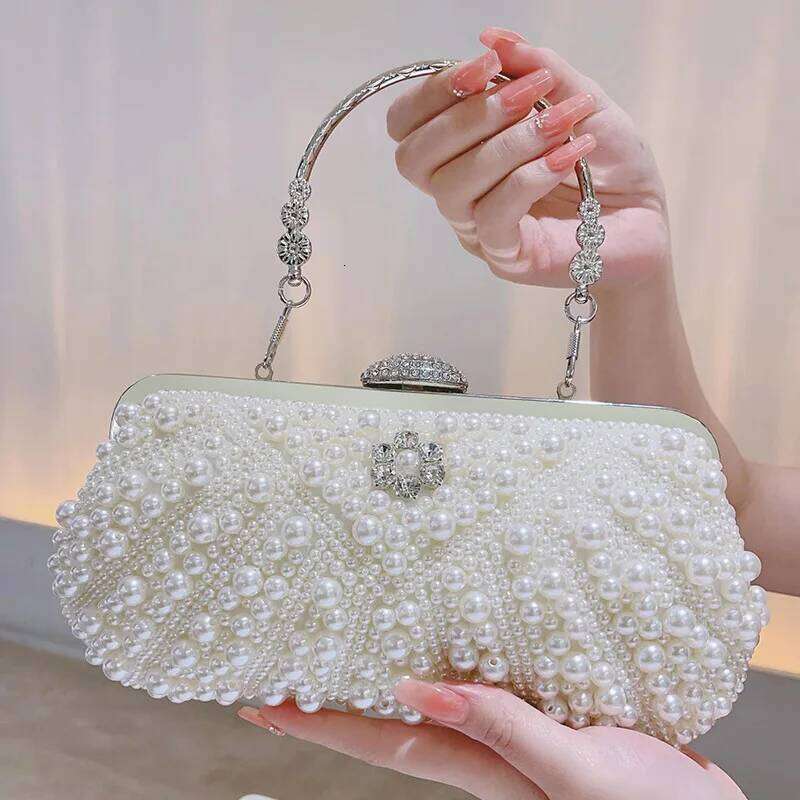 Day Pearl Women Clutch Dias Metal Chain Shoulder Evening Bags Beaded Banquet Holder Purse