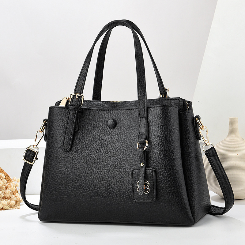 Top quality Brand High Quality New Women's Bag New Fashion Boutique Large Capacity Solid Color Shoulder Crossbody Handbag New Free Delivery Desig