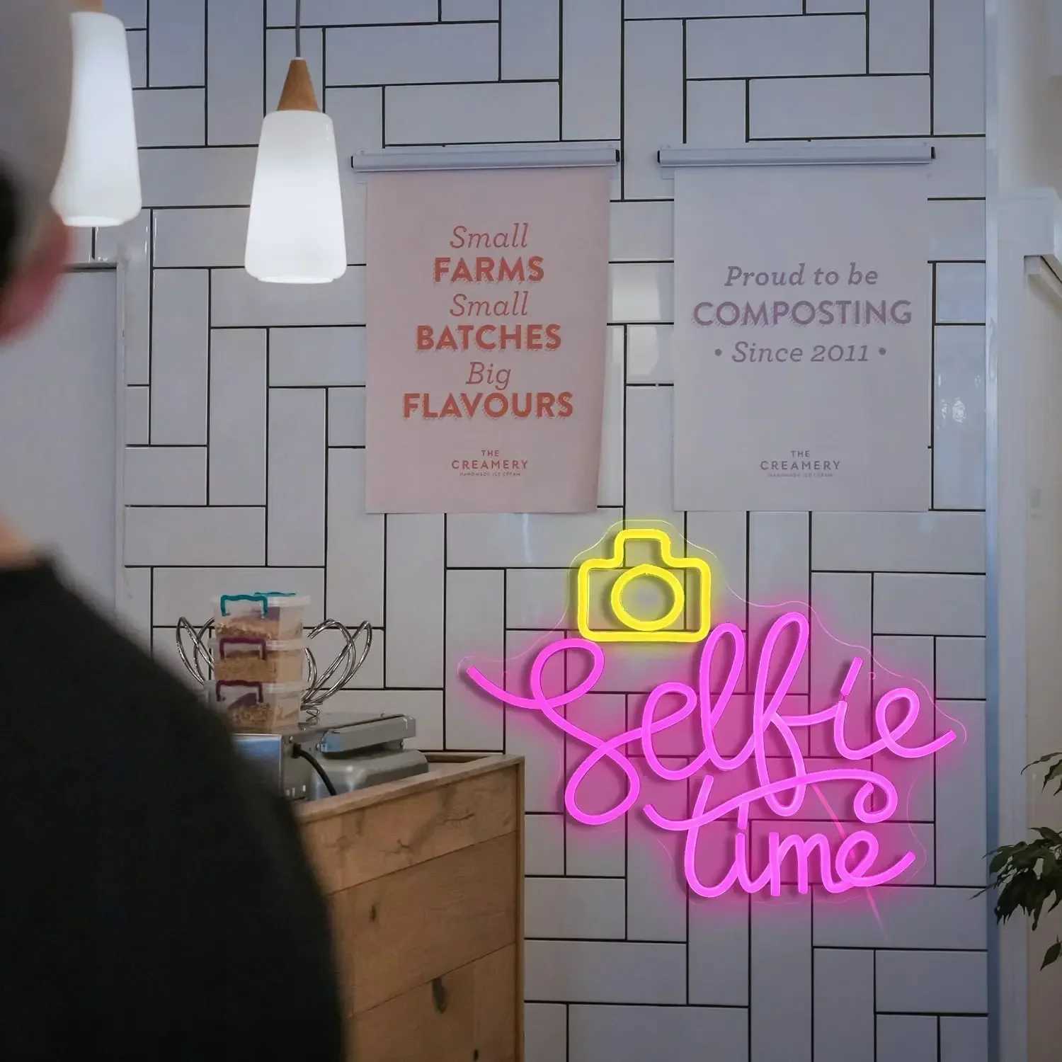 Selfie Time Neon Sign LED Camera Neon Light Sign Adjustable Brightness USB Photographic Studio Bedroom Room Decor Party GiftsXJ250602