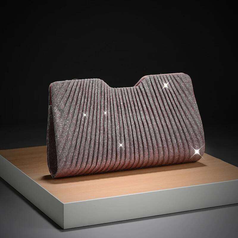 Chain Light Pattern shoulder Simple And Versatile Handheld Underarm hand Bag women wedding party Evening gift Bags