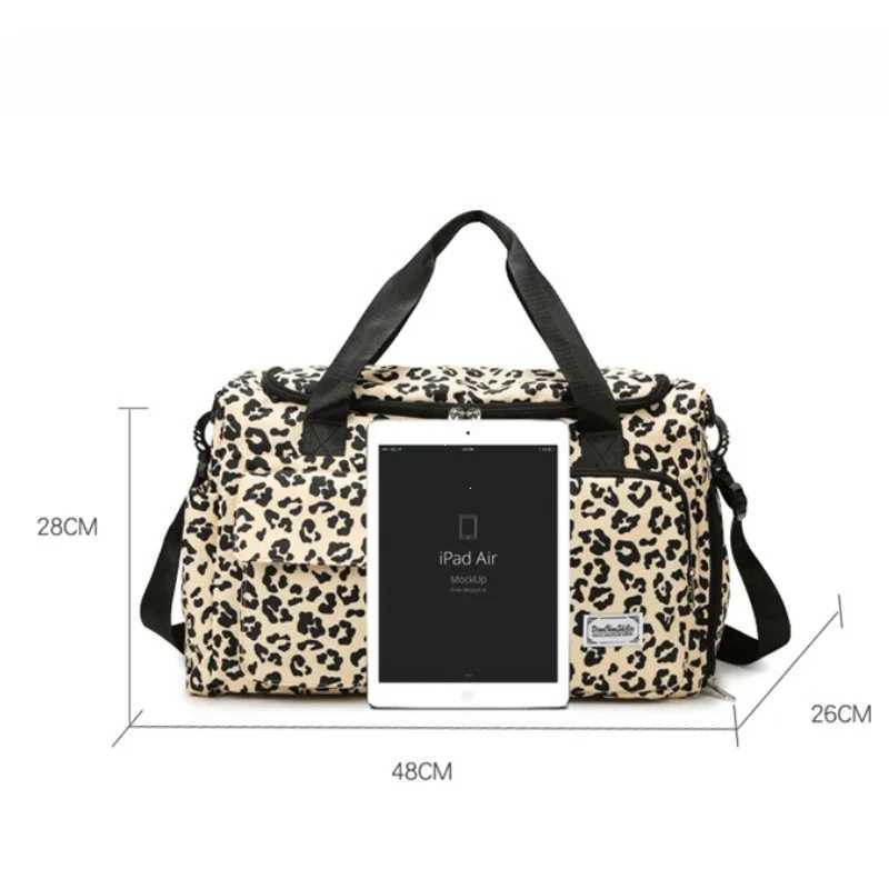 Travel Tote Bag Leopard Print Large Capacity Leisure Luggage Bag Dry Wet Separation Duffle Bag Womens Fitness Travel Handbag M250603
