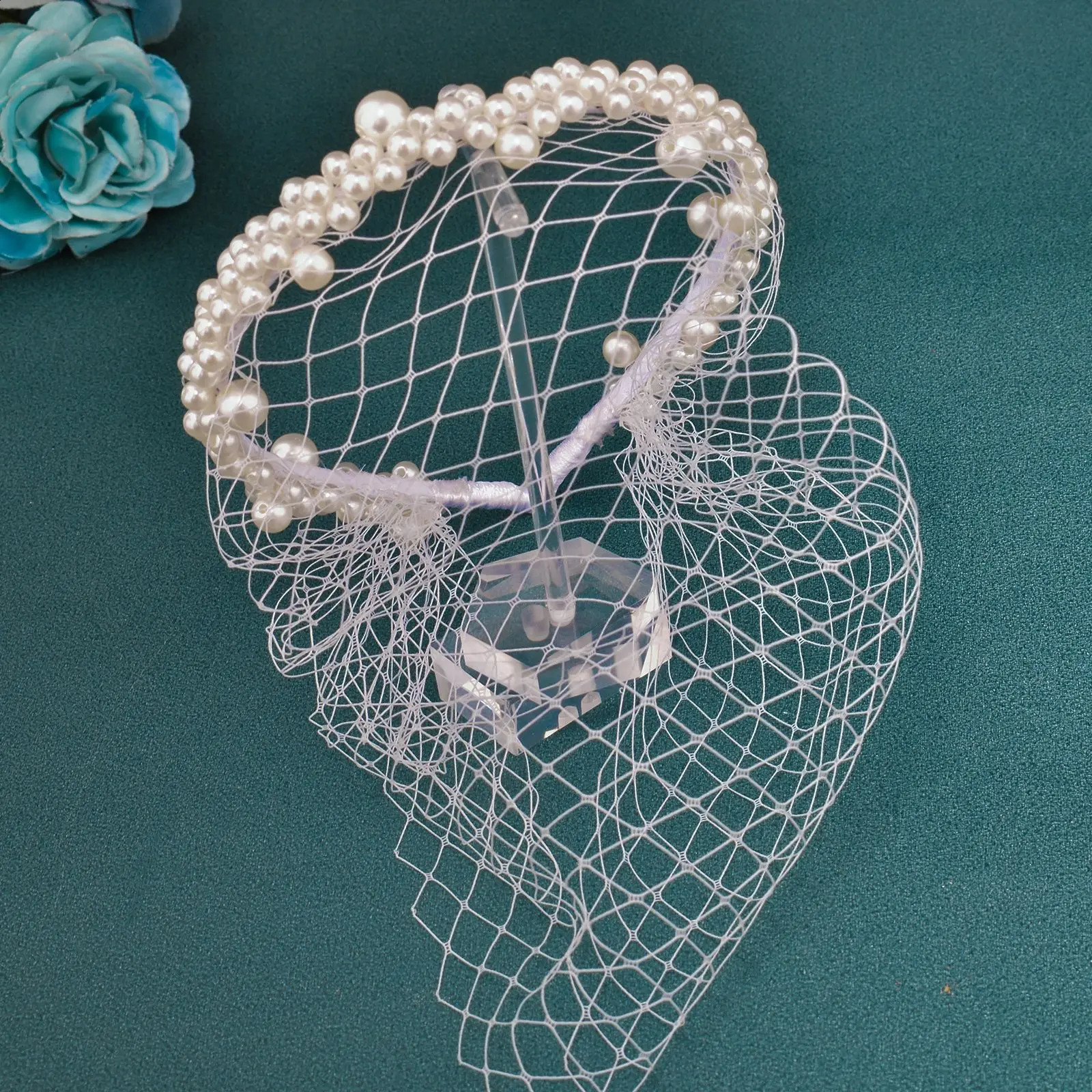 JM26 Tulle Cage Veil with Pearls Wedding Birdcage Veil with Headband Face Cover Bride Headdress Wedding Accessories Mariage 250530